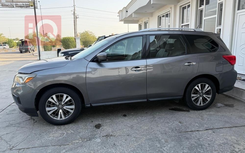 نيسان باثفايندر